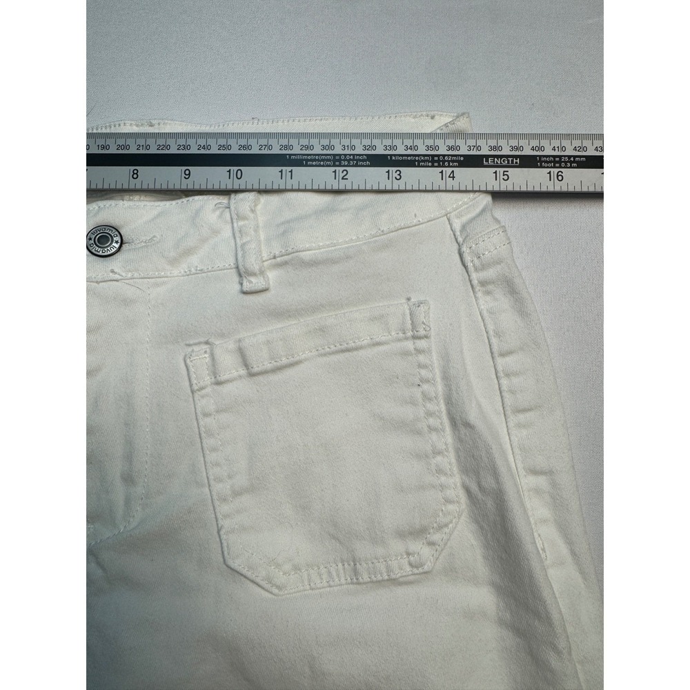 Luvamia Womens Ankle Pants Size Medium White Denim Crop Patch Pockets - Picture 9 of 9